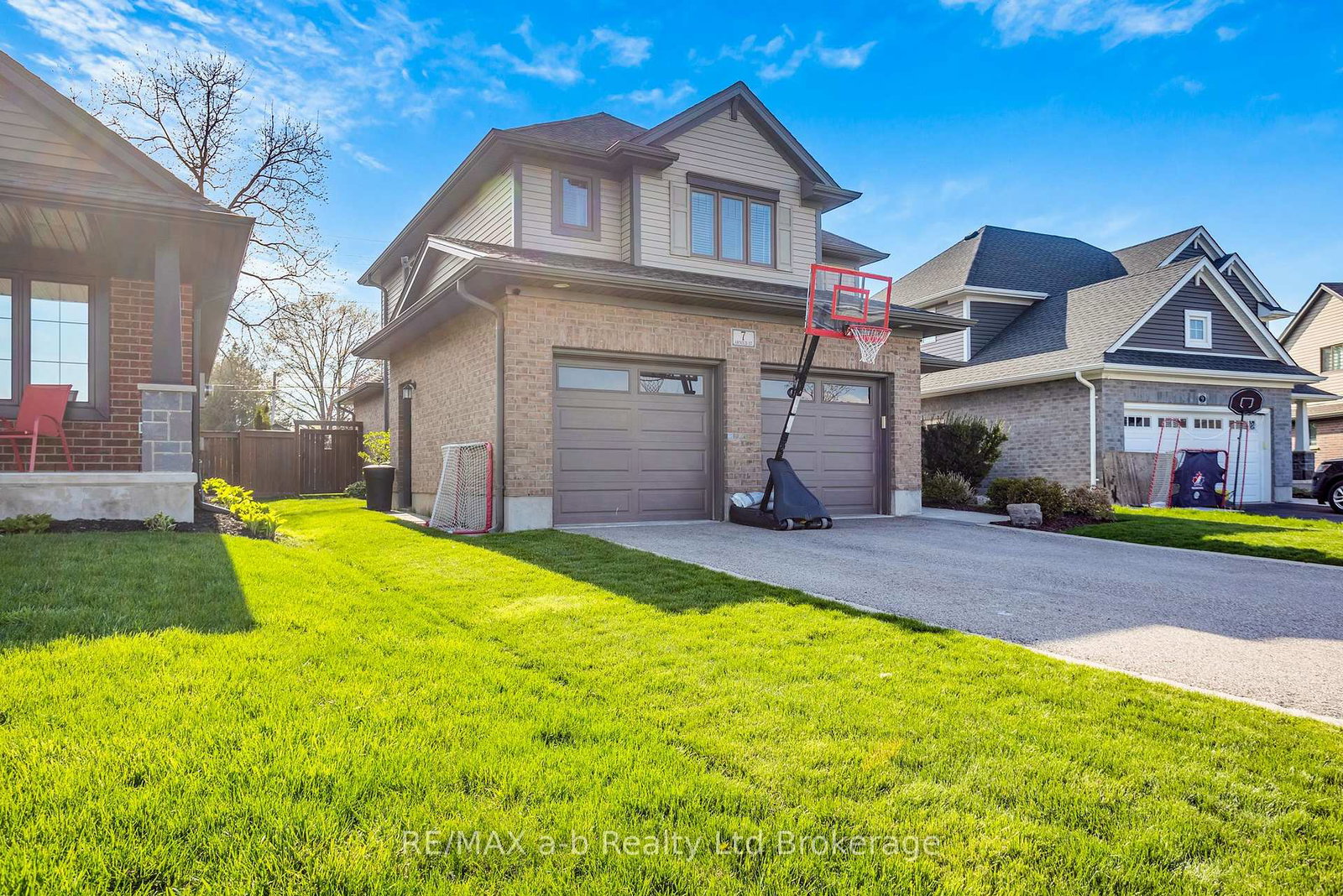 7-arnold-street-tillsonburg-ontario-x13462462