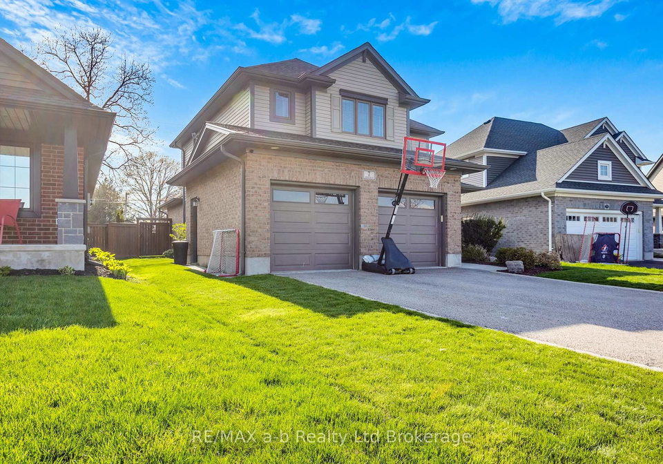 7-arnold-street-tillsonburg-ontario-x13462462