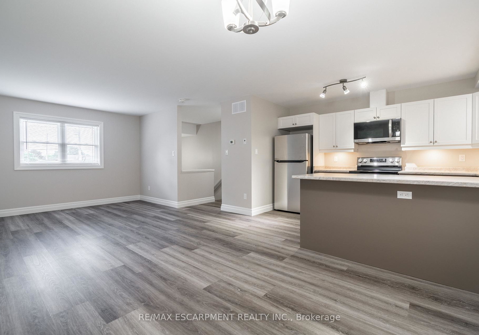 38-viewpoint-avenue-hamilton-ontario-x13462492