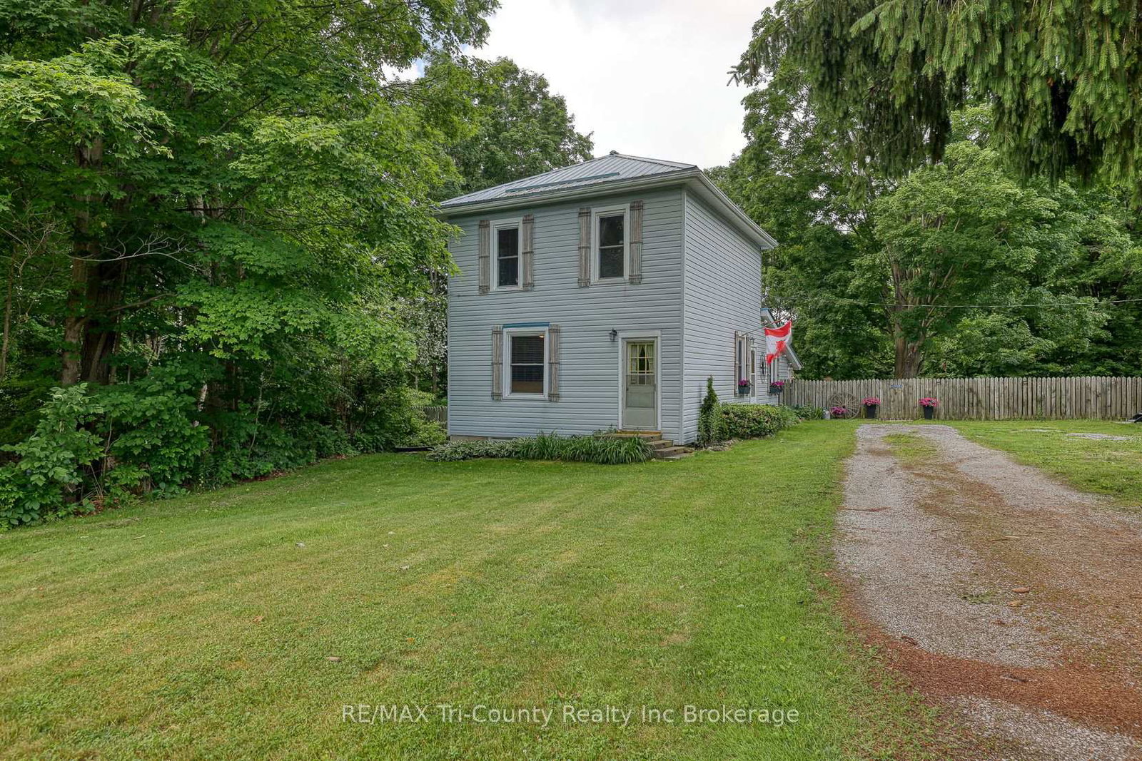 2875-59-highway-norfolk-ontario-x13462550