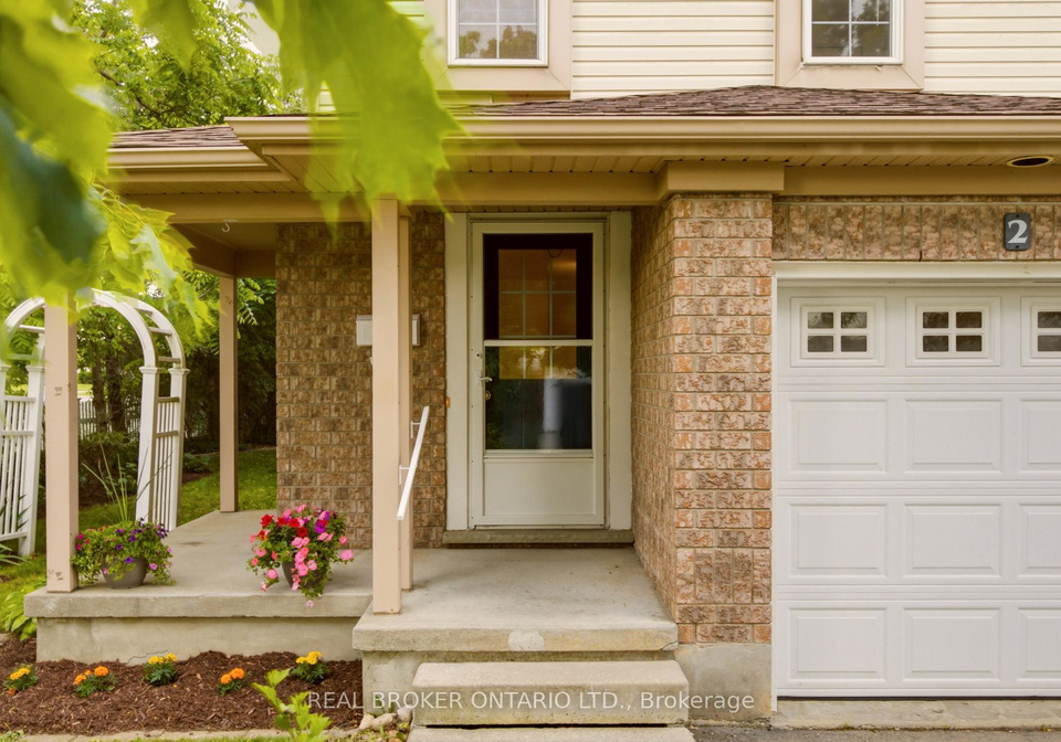 2-ireland-place-guelph-ontario-x13462552