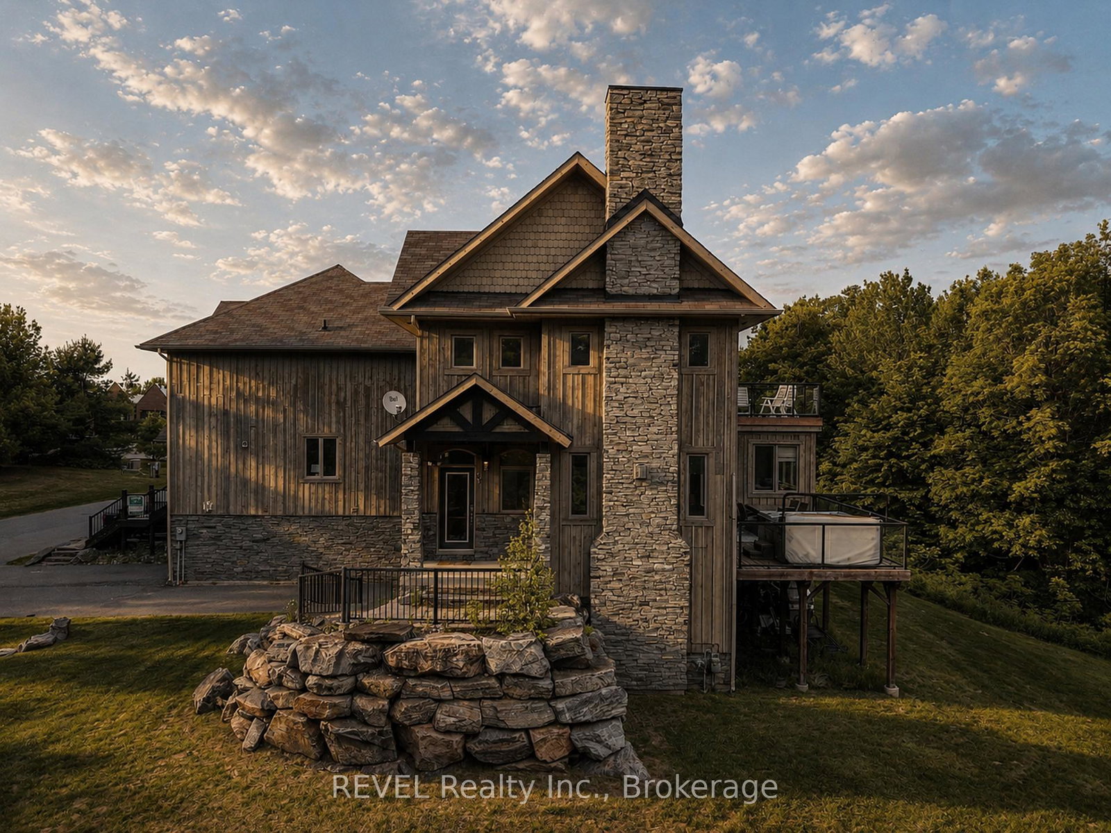 67-rockmount-crescent-gravenhurst-ontario-x13462594