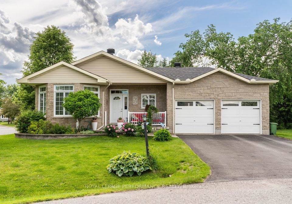 997-ada-barrington-private-ottawa-ontario-x13462640