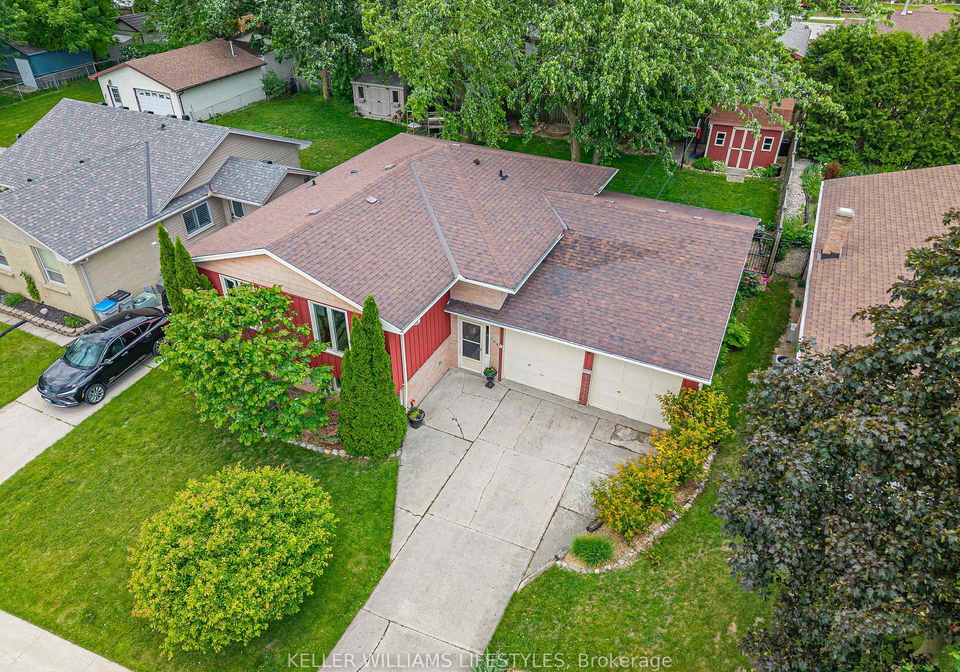109-willow-avenue-lucan-biddulph-ontario-x13462708