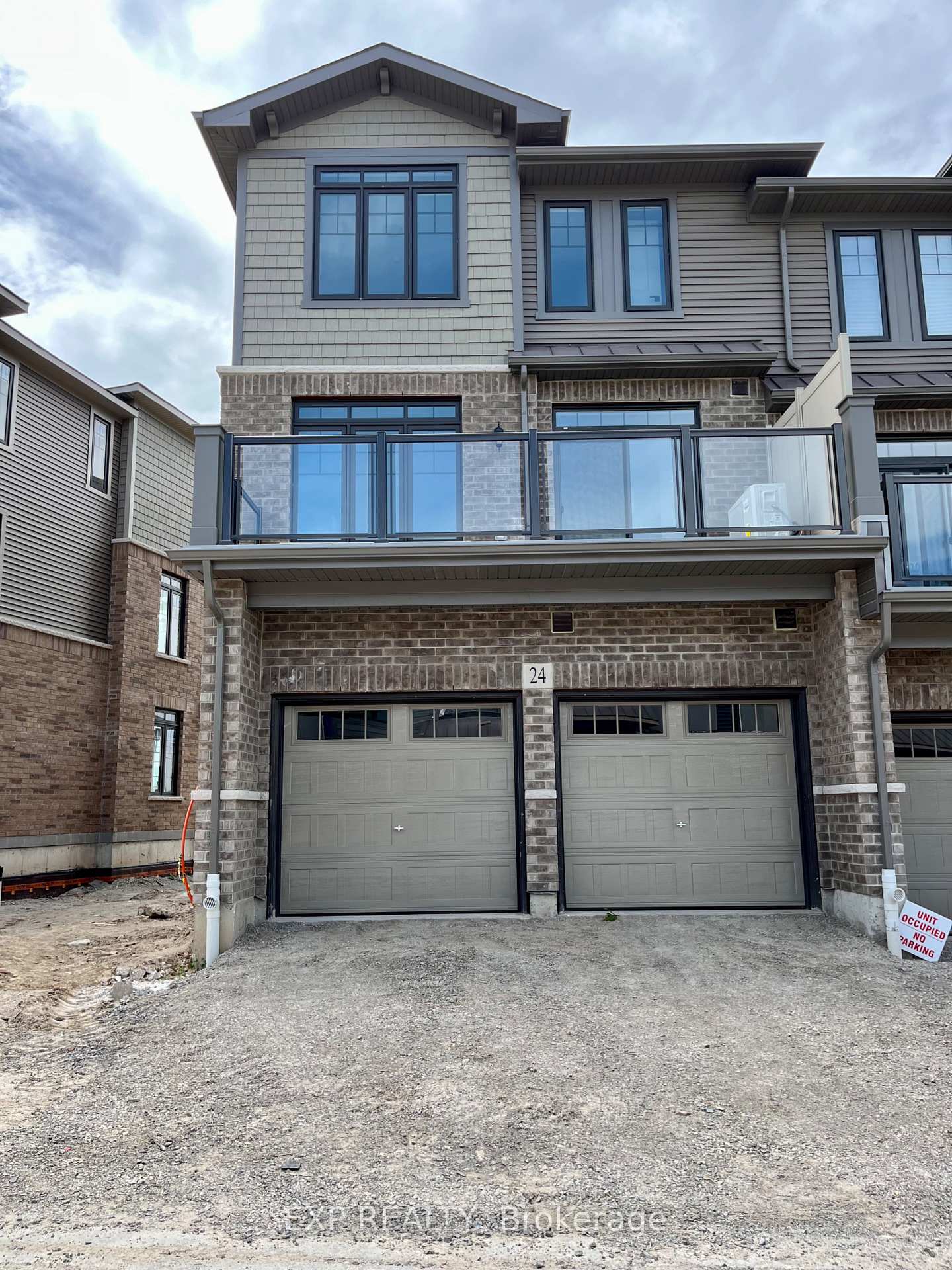 10-birmingham-drive-cambridge-ontario-x13462790