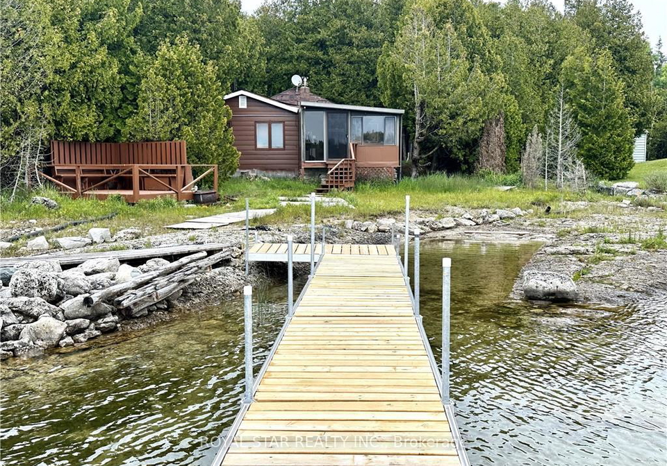 85-simpson-avenue-northern-bruce-peninsula-ontario-x13462878