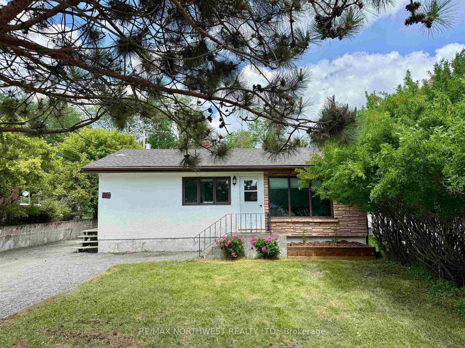 1234-heenan-place-kenora-ontario-x13463190