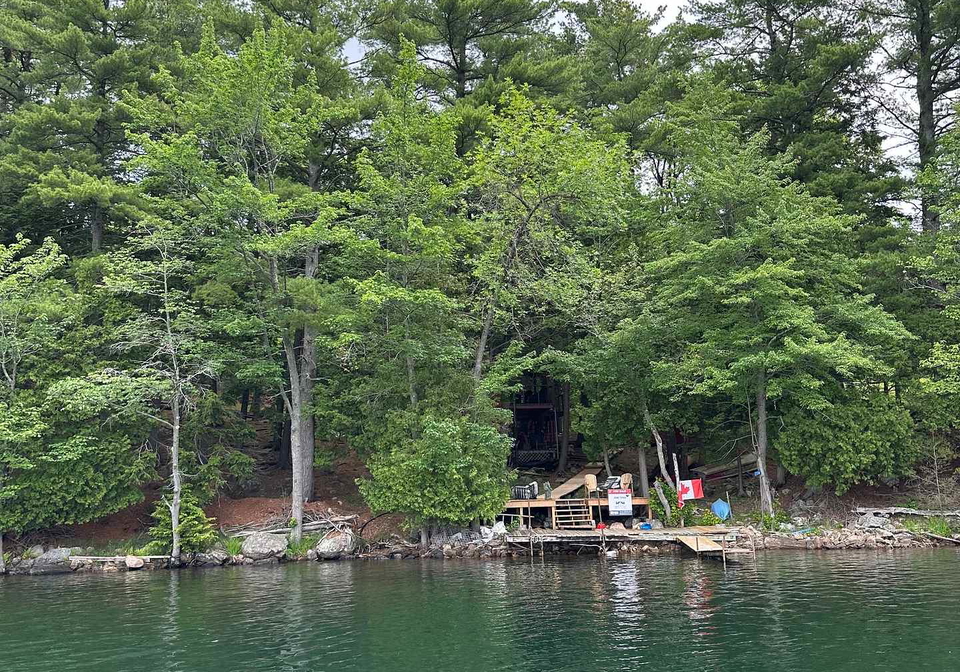 27246-eagle-lake-frontenac-ontario-x13463210