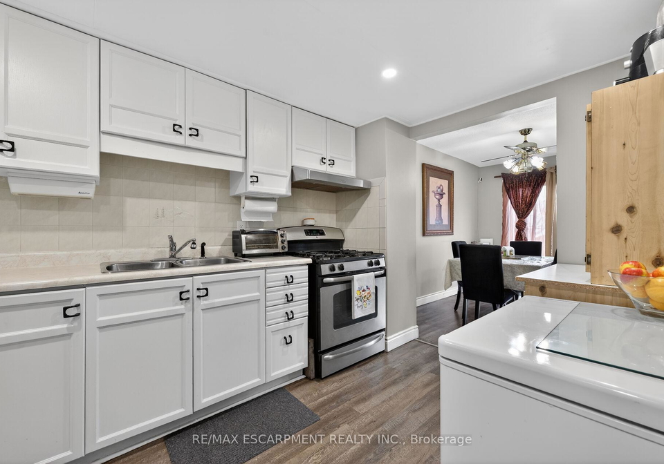 1675-upper-gage-avenue-hamilton-ontario-x13463290