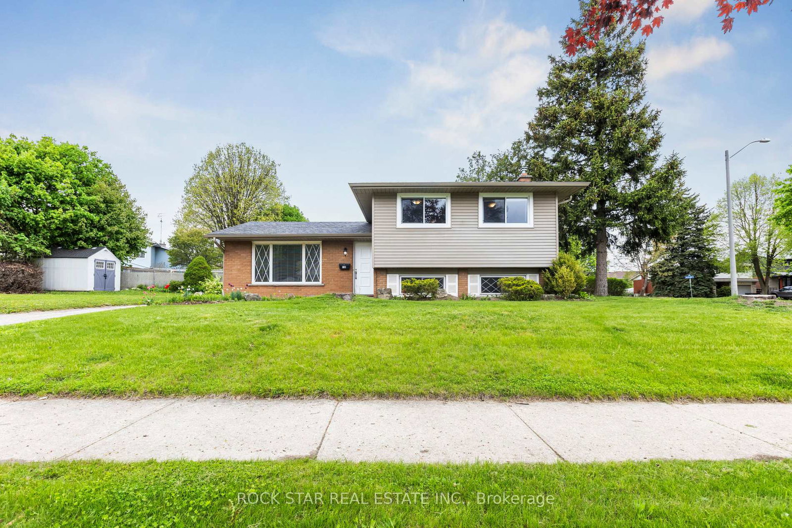130-hudson-crescent-kitchener-ontario-x13463462