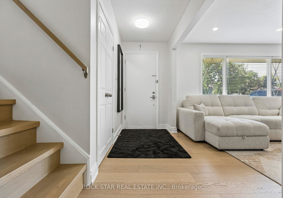 130-hudson-crescent-kitchener-ontario-x13463462
