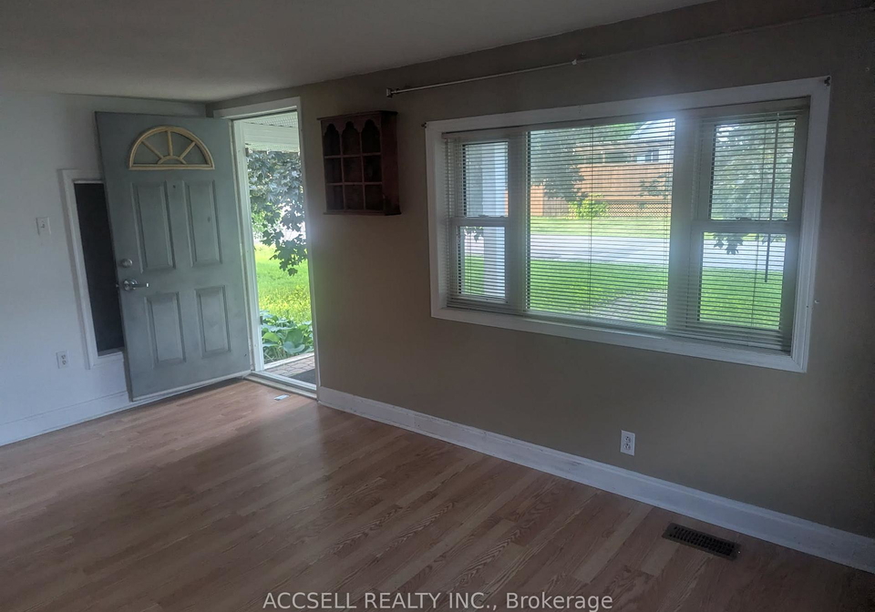 35-lennox-street-ottawa-ontario-x13463486