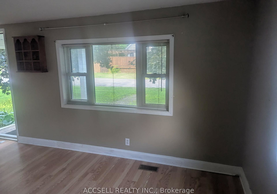35-lennox-street-ottawa-ontario-x13463486