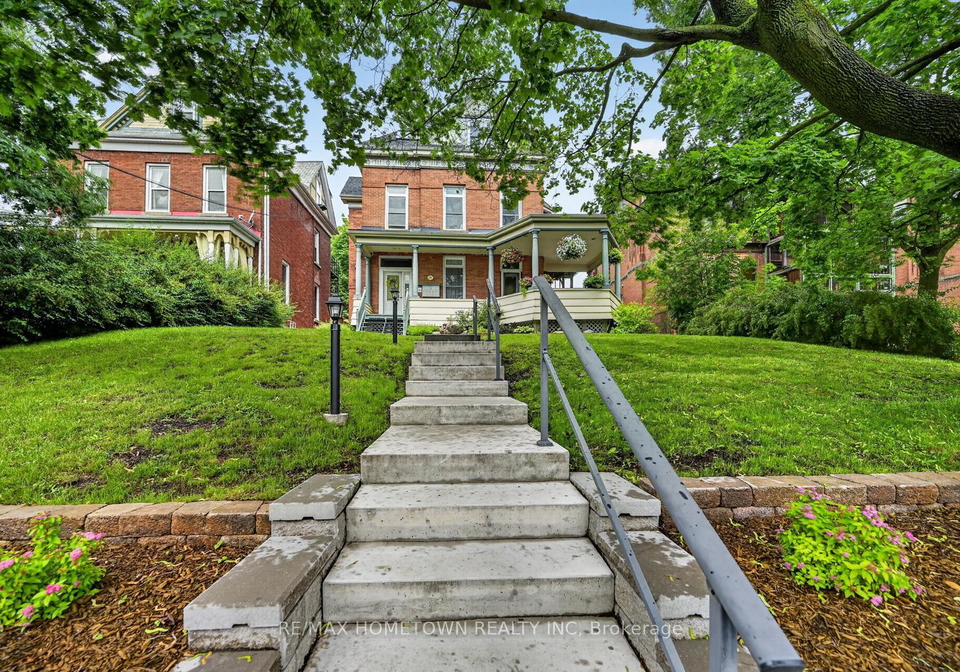 98-pine-street-brockville-ontario-x13463658