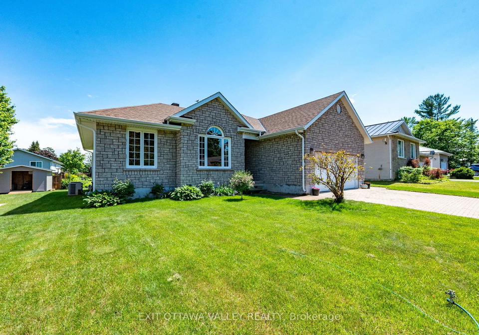 6-cockcroft-crescent-deep-river-ontario-x13463732