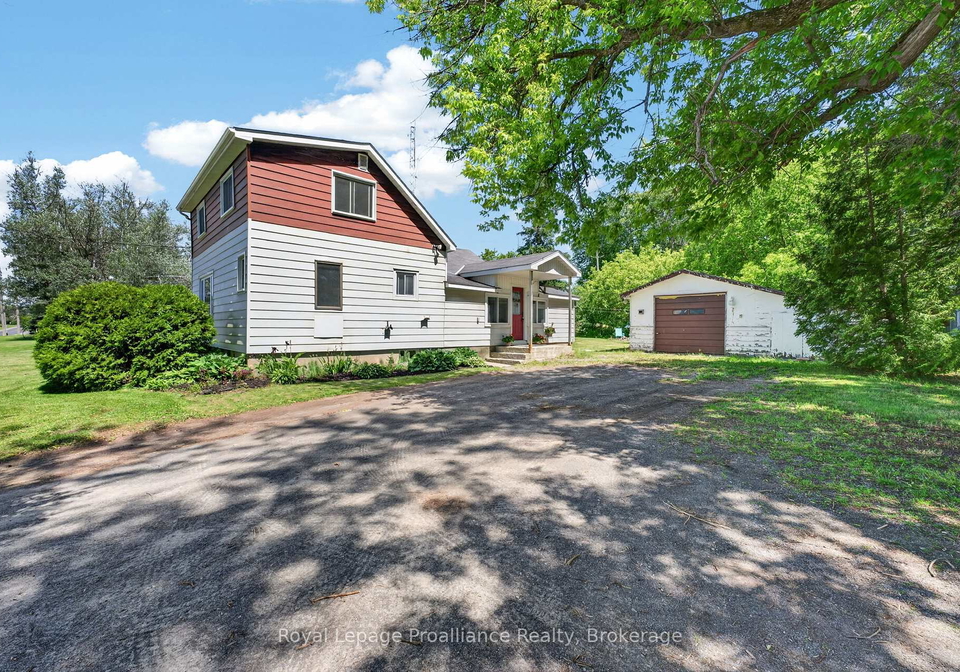 6090-old-hwy-2-highway-tyendinaga-ontario-x13463978