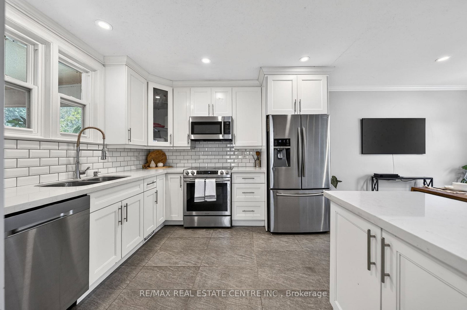 154-bridgeport-road-e-waterloo-ontario-x13464128