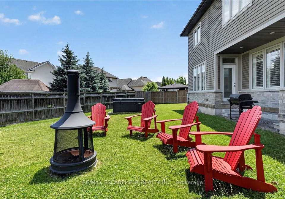 87-anastasia-boulevard-west-lincoln-ontario-x13464172