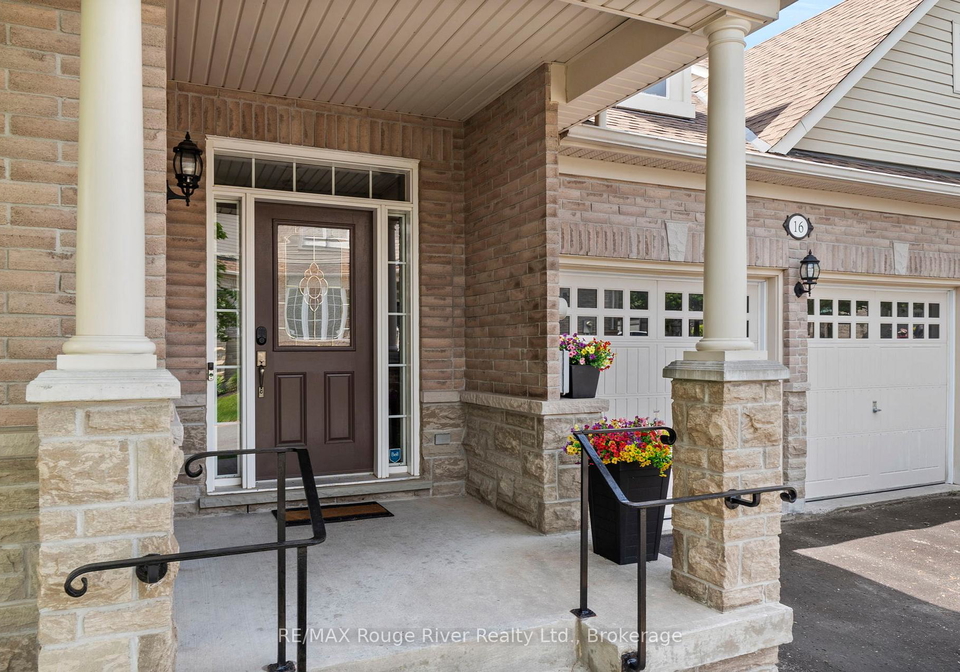 16-fenton-lane-port-hope-ontario-x13464462