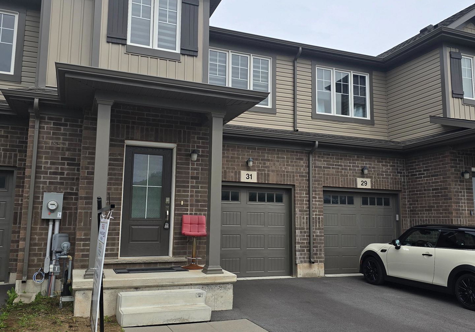 31-saffron-way-pelham-ontario-x13464486