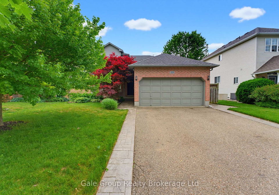 209-hilltop-drive-north-dumfries-ontario-x13464668