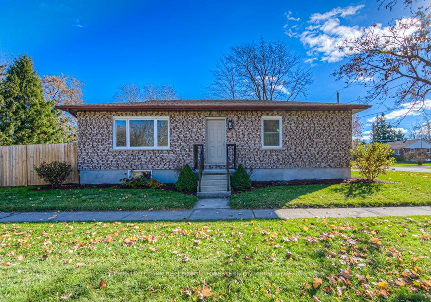 6998-st-patrick-street-west-perth-ontario-x13464828