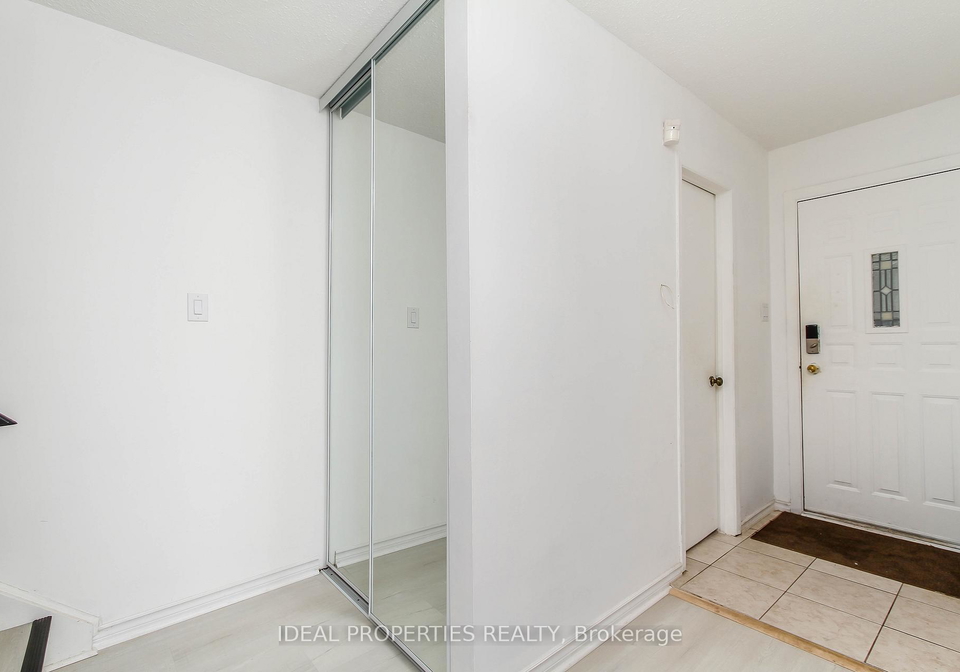 2415-southvale-crescent-ottawa-ontario-x13464864
