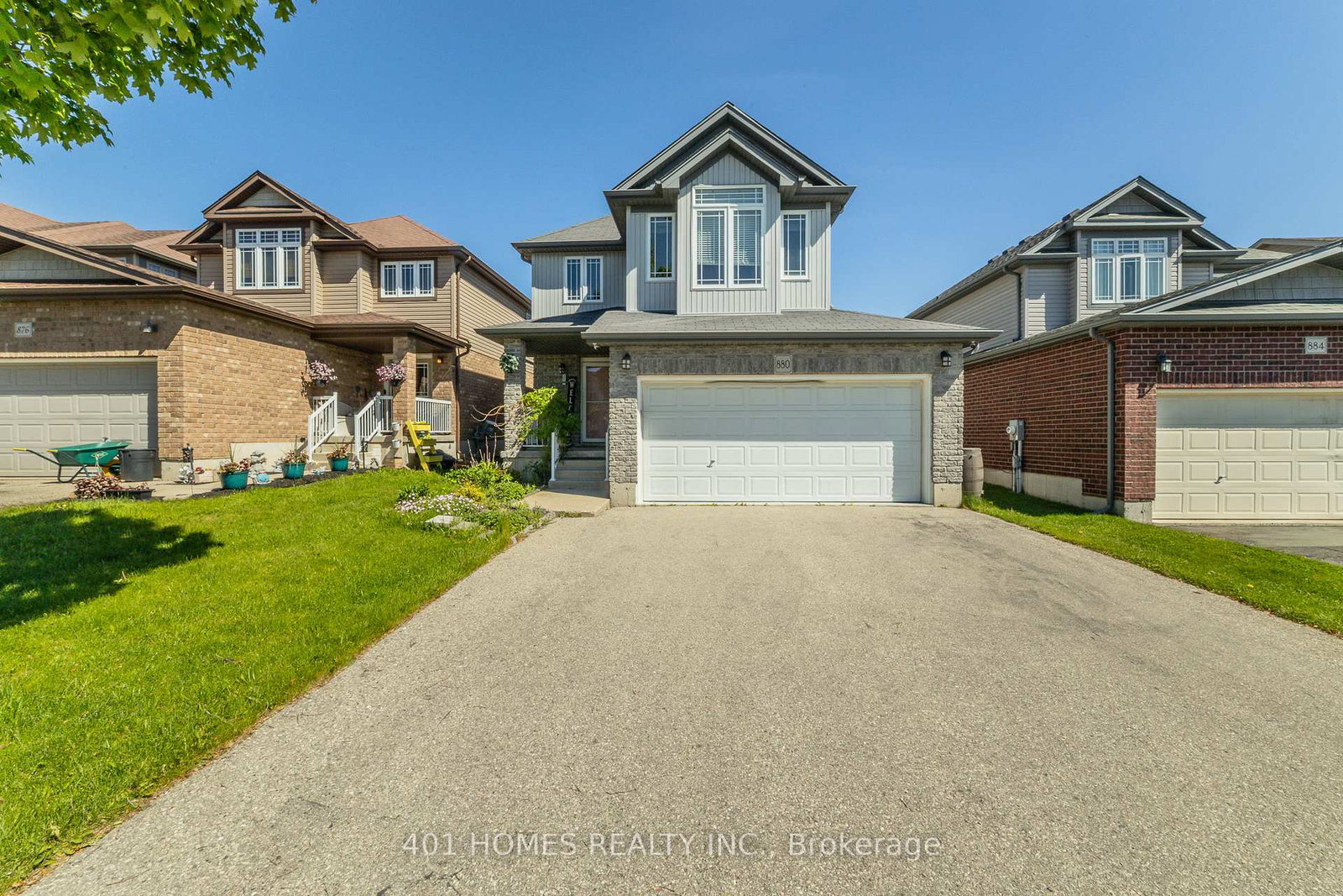 880-frontenac-crescent-woodstock-ontario-x13464922