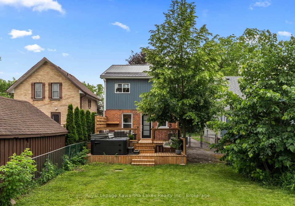 32-simcoe-street-kawartha-lakes-ontario-x13465172