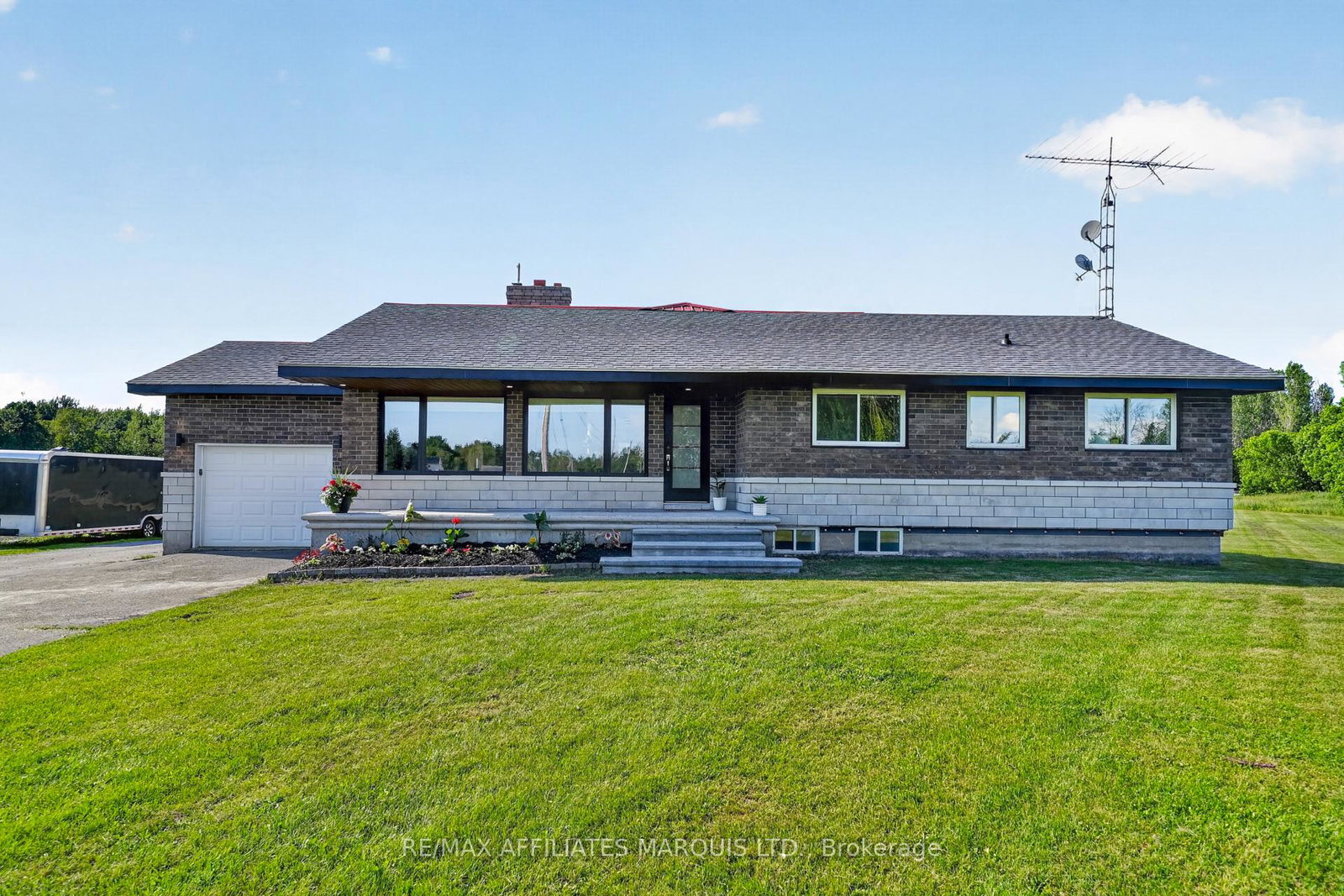 17441-mcphail-road-south-stormont-ontario-x13465226