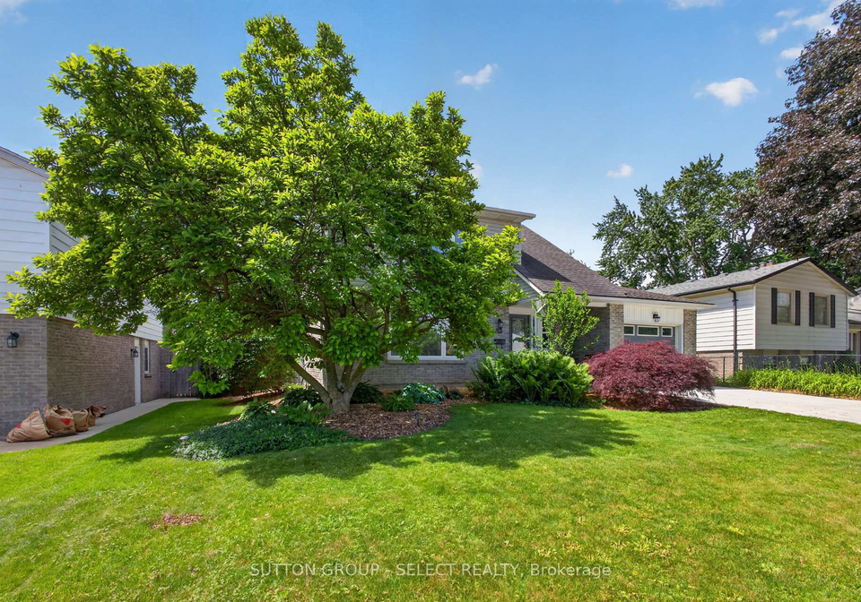 33-farnham-crescent-london-south-ontario-x13465532