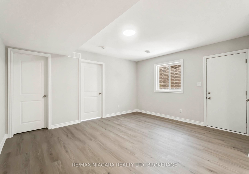 31-superior-street-welland-ontario-x13465722