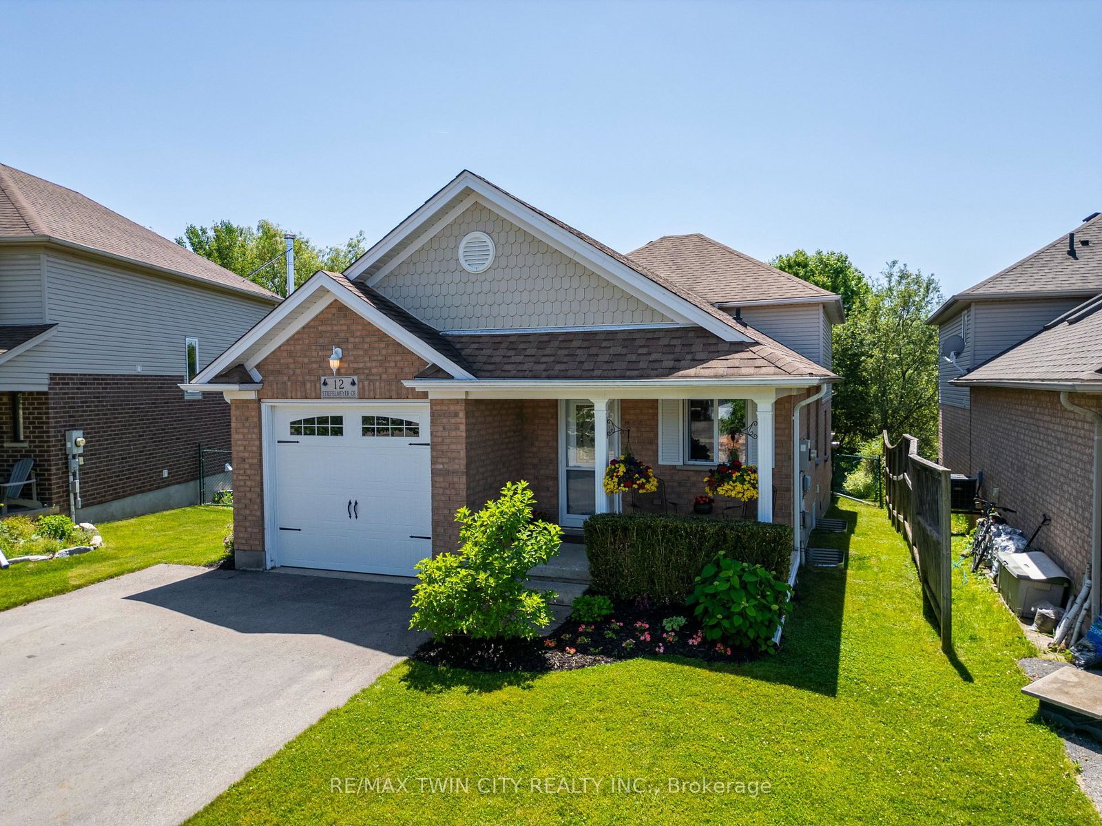 12-stiefelmeyer-crescent-wilmot-ontario-x13465766