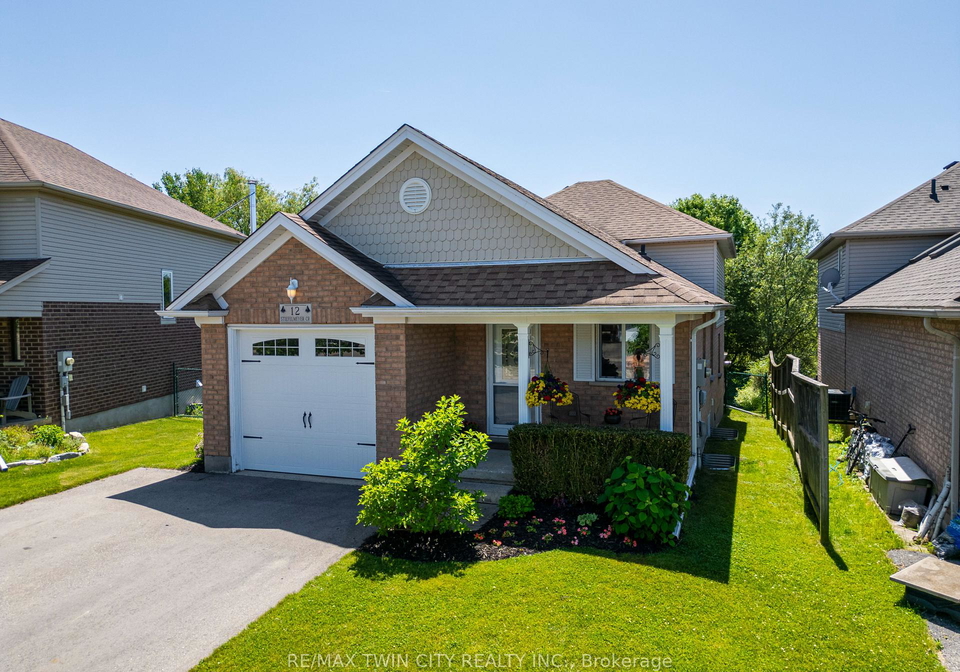 12-stiefelmeyer-crescent-wilmot-ontario-x13465766