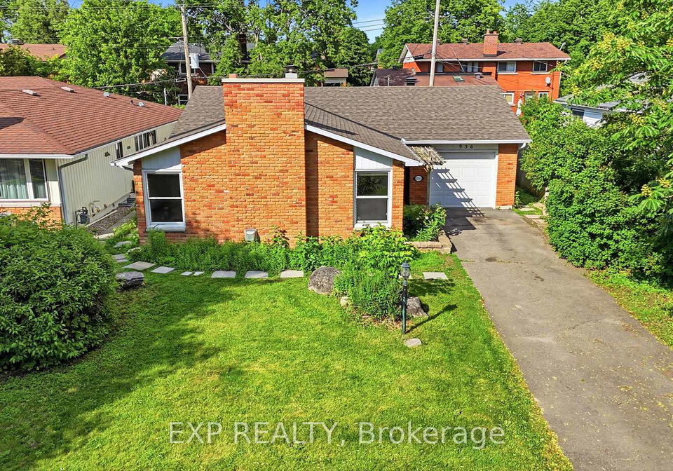956-gold-crescent-ottawa-ontario-x13465826