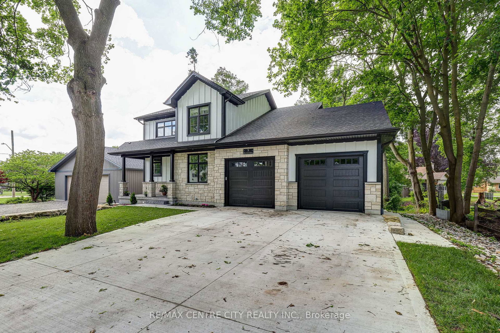 9-delevan-crescent-tillsonburg-ontario-x13466088