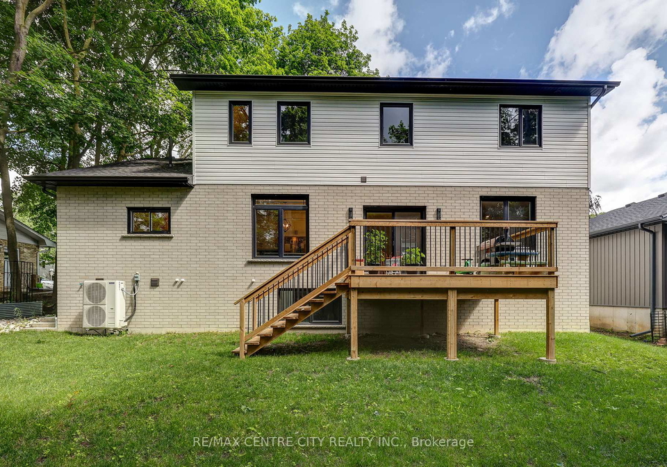 9-delevan-crescent-tillsonburg-ontario-x13466088