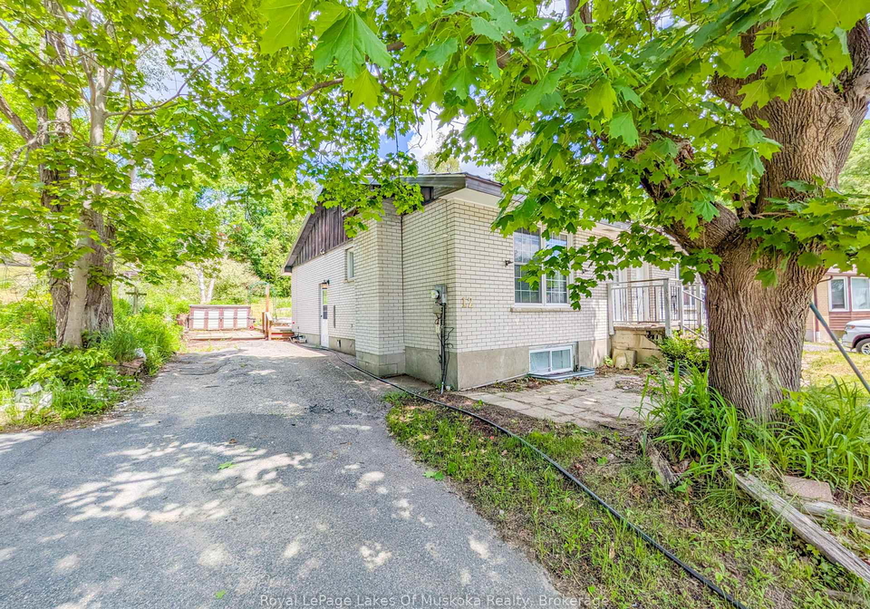 12-valley-drive-bracebridge-ontario-x13466432