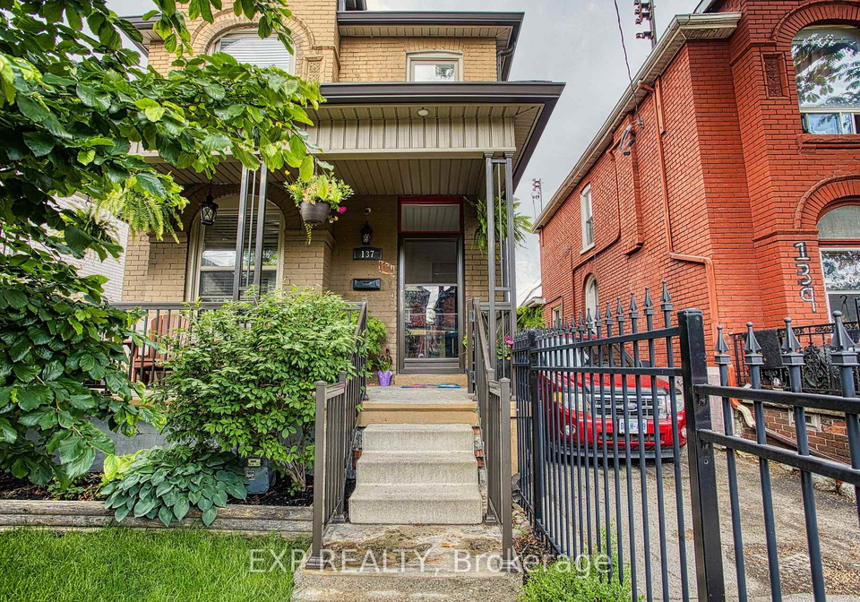 137-wentworth-street-n-hamilton-ontario-x13466508