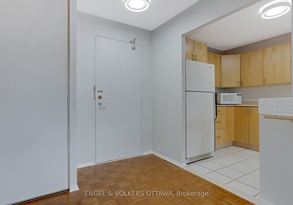 665-bathgate-drive-ottawa-ontario-x13466512