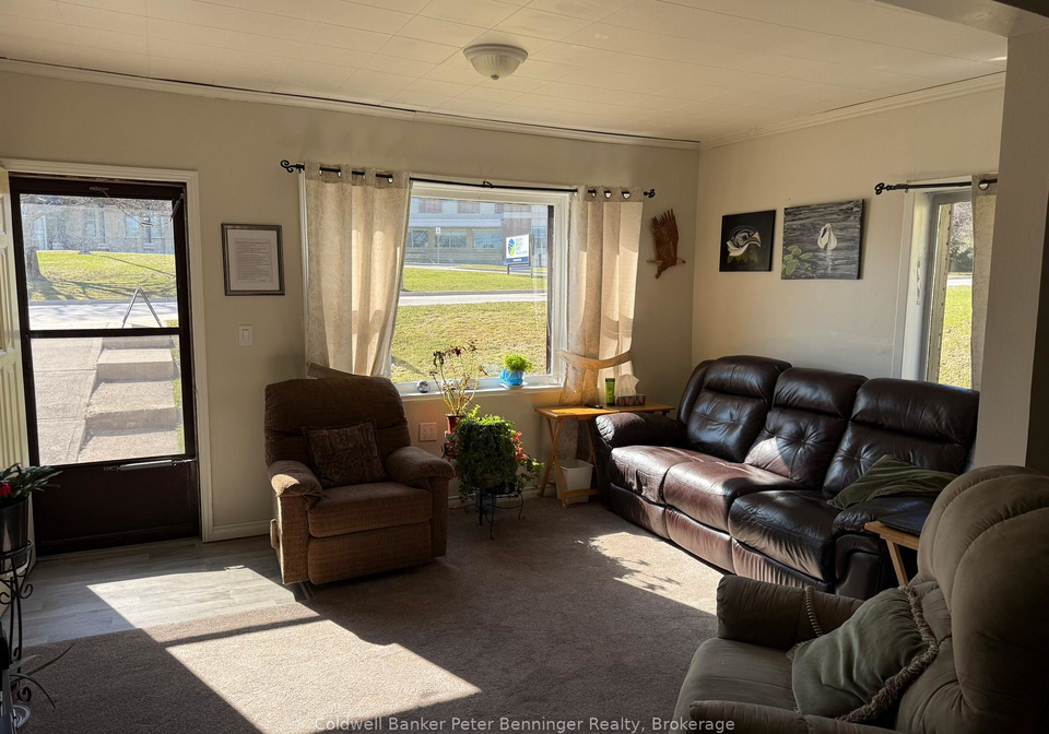 22-mcgivern-street-brockton-ontario-x13466640