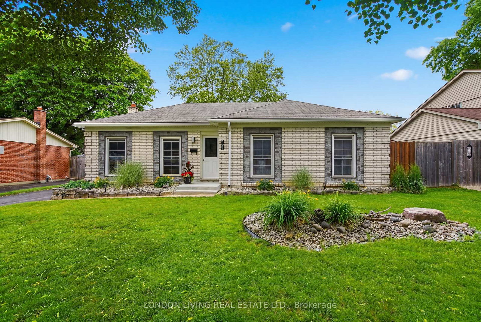 1400-stoneybrook-crescent-london-north-ontario-x13466670
