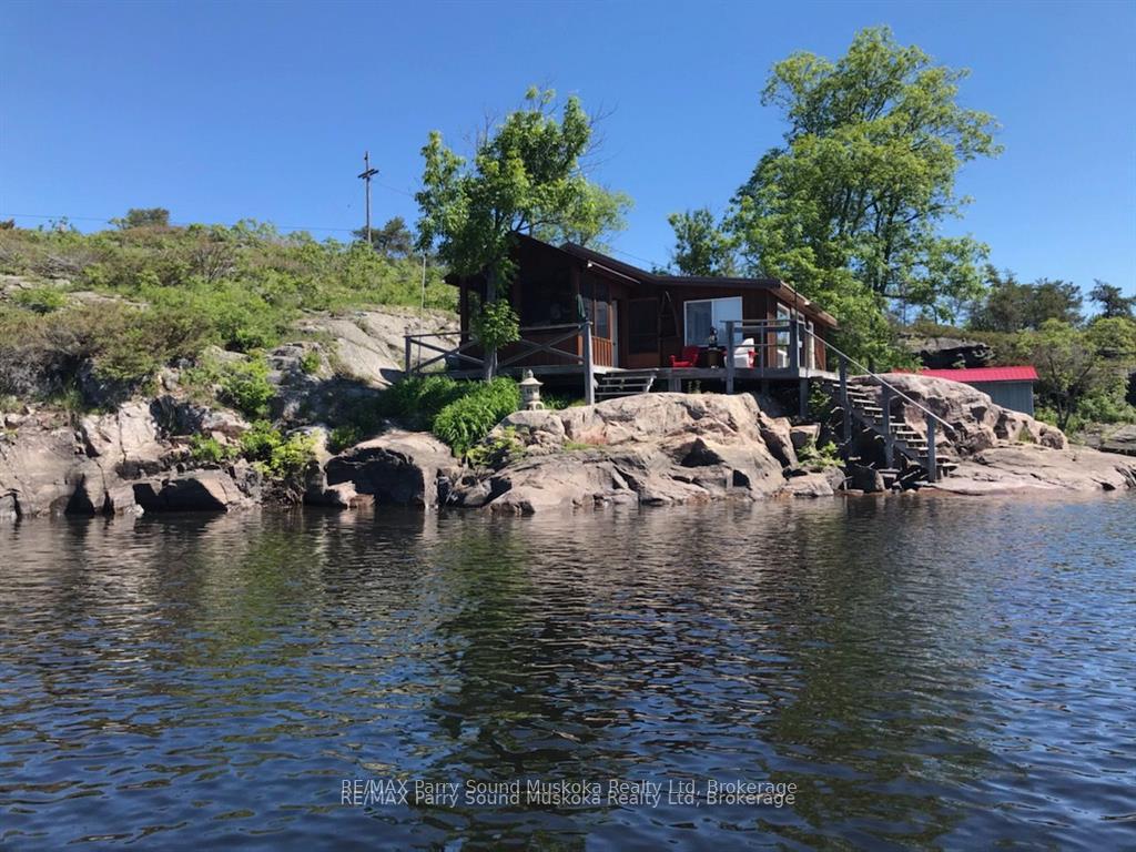 0-pickerel-river-parry-sound-remote-area-ontario-x13466812