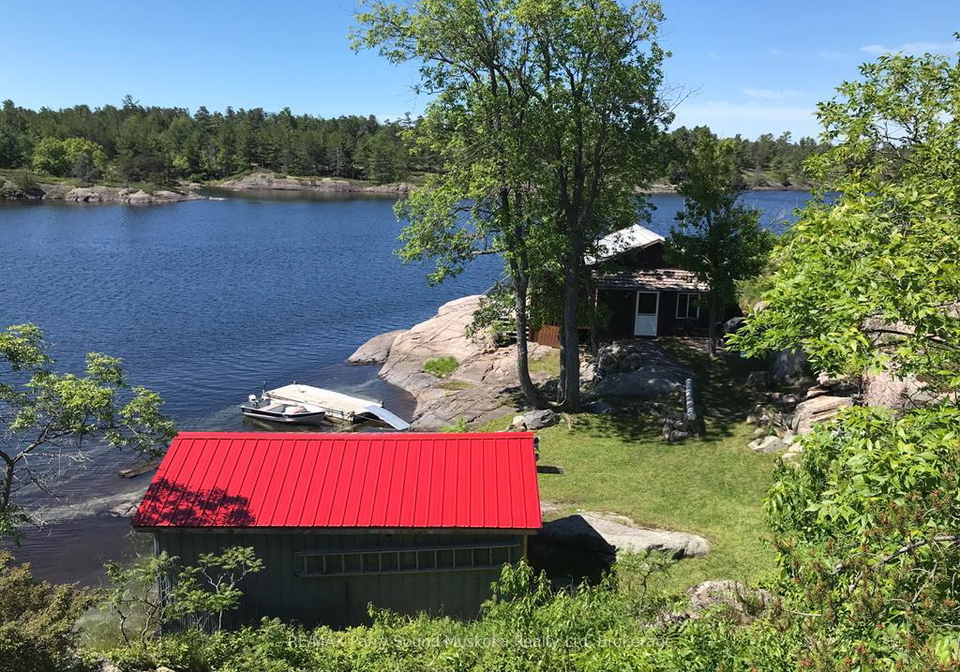 0-pickerel-river-parry-sound-remote-area-ontario-x13466812