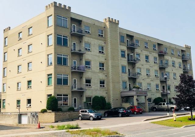 253-pioneer-drive-thunder-bay-ontario-x13466896