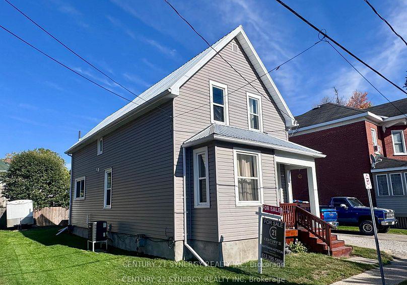 25-kensington-avenue-smiths-falls-ontario-x13466934