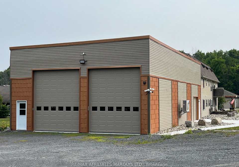 16401-county-road-2-south-stormont-ontario-x13466972