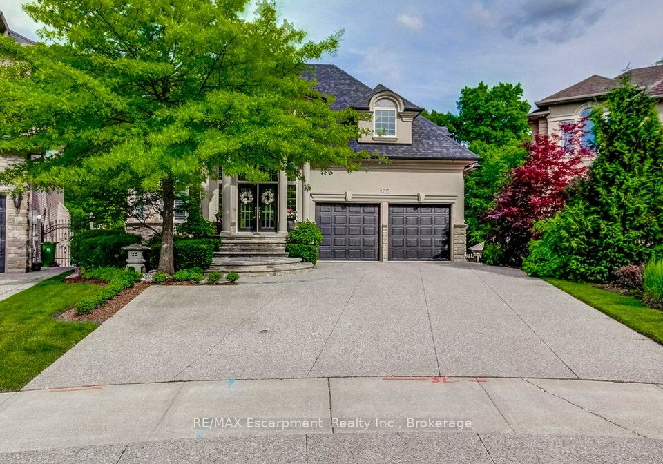 172-diiorio-circle-hamilton-ontario-x13467066