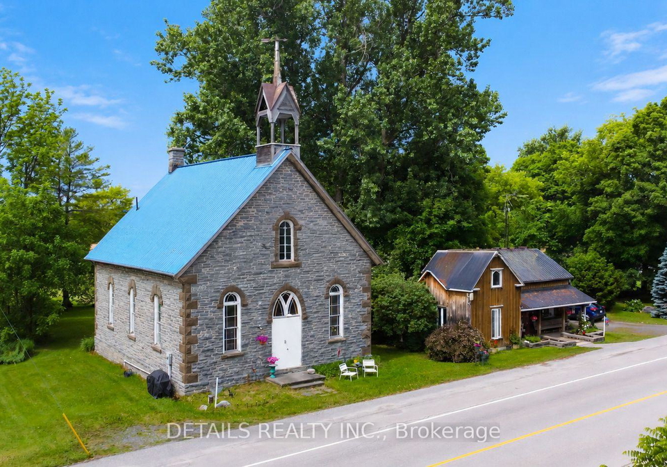 2037-concession-6c-road-lanark-highlands-ontario-x13467108