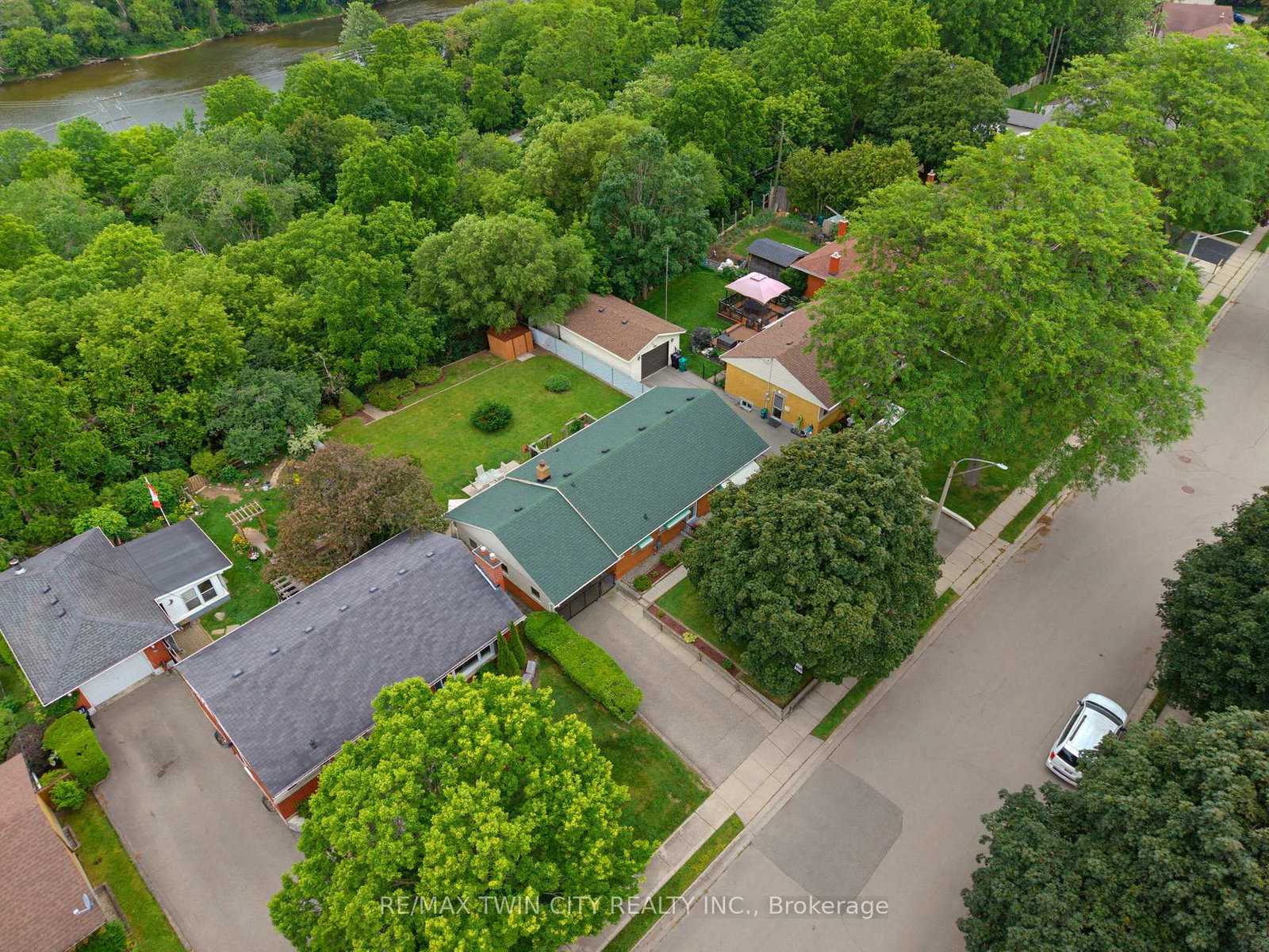 42-highman-avenue-cambridge-ontario-x13467214